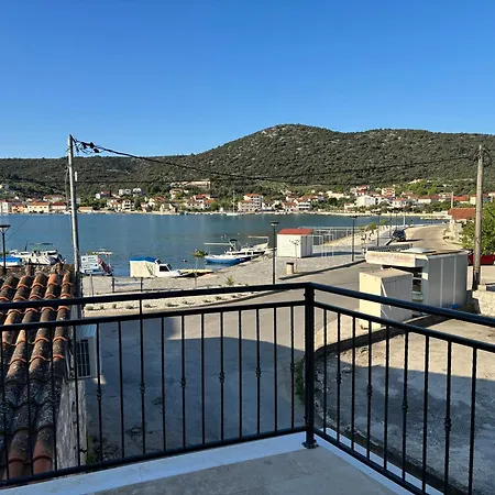Διαμέρισμα Lalu Vinišće