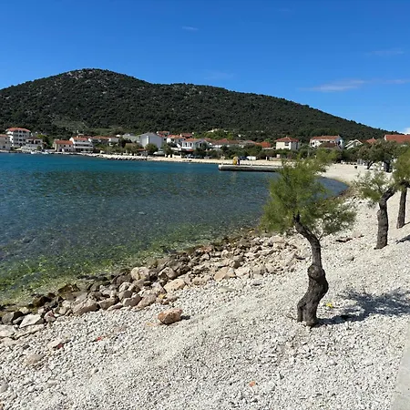 Lalu Διαμέρισμα